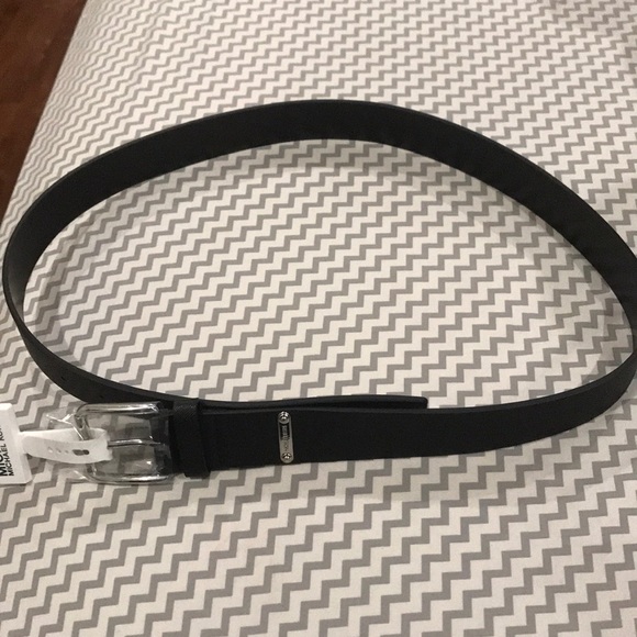 Michael Kors Black belt - Picture 4 of 4